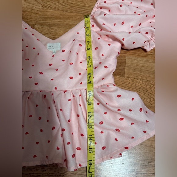 CANDY HEARTS PEPLUM TOP Puff Sleeve Size S - Picture 6 of 10